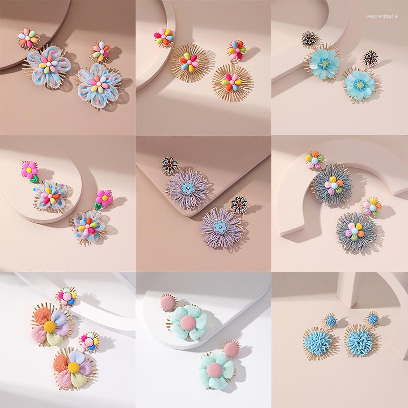 

Dangle Earrings 2023 Love Flower Pendant Fashion Color Metal Sun Rice Bead Drop Jewelry