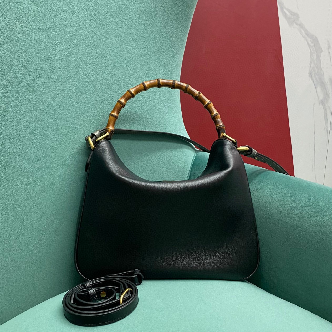 

746124 New women's handbag High-end quality shoulder bag with two detachable straps crossbody bag can be carried under the arm can be large capacity, Black