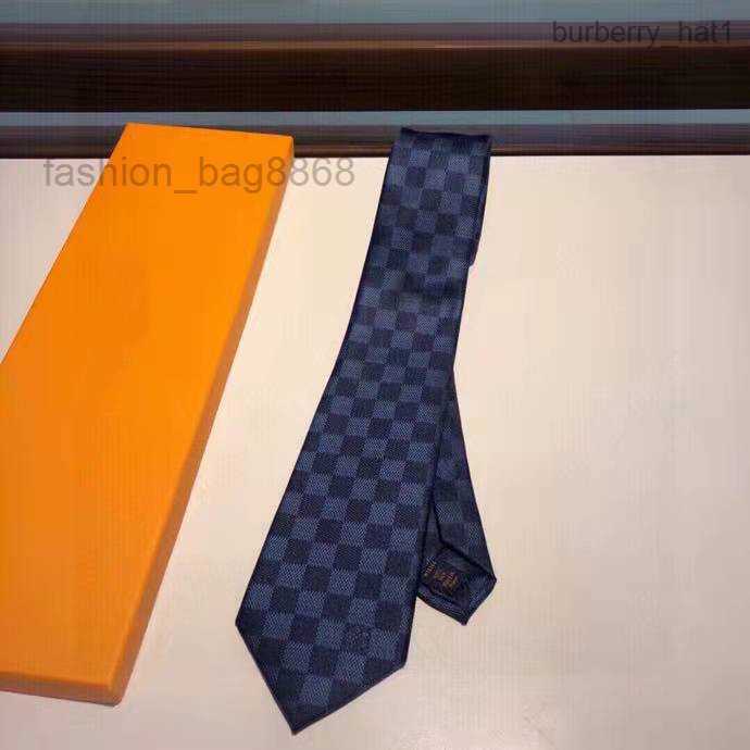 

Mens Luxury Necktie Damier Quilted Ties Plaid Designer Tie Silk Tie Black Blue White 83k5#