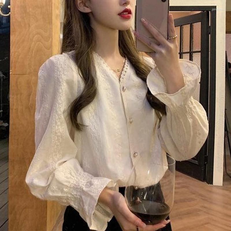 

Women' Blouses Casual Design Elegant Blouse Korean 2023 Spring French Vintage Shirts Women Sweet Loose V-Neck Button Tops Office Ladies, Apricot