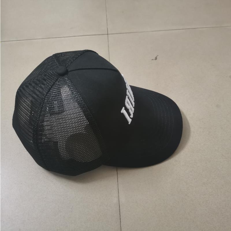 

2022 Designer Bend Caps BRODERIE LEXURIE Wave Mesh LETTRE Hip Hop Visor Femelle Baseball Male Cross Punk HATS Knmsa