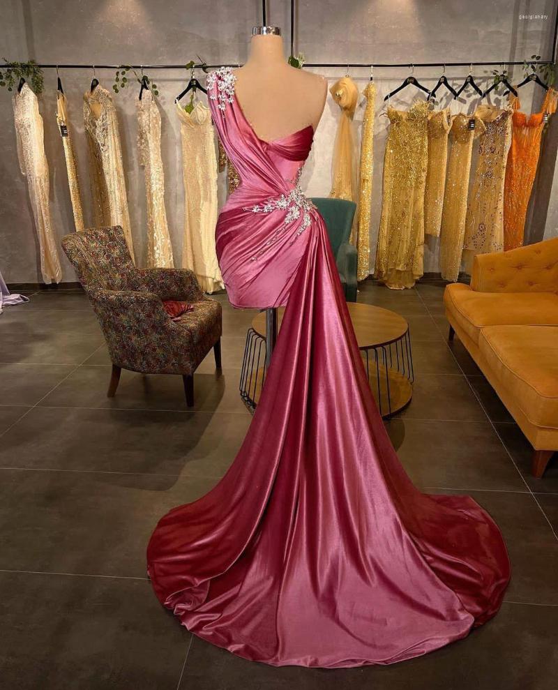 

Party Dresses Velvet Short Prom Sleeveless One Shoulder V Neck Appliques Sequins Beaded Train Mermaid Evening Custom Made, Champagne