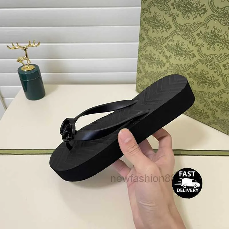 

Version Luxury Designer Slippers Sliders Womens Summer Sandals Beach Slide Ladies Flip Flops Loafers Metal G letters Black Outdoor Home MwB, G u c c i