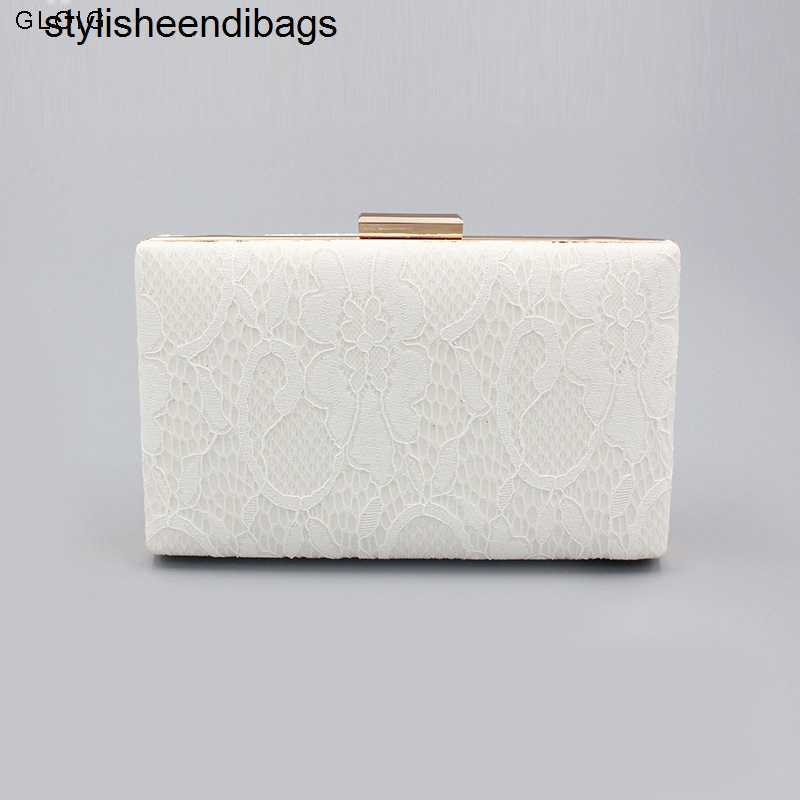 

Totes Lace Women Evening Bags White Color Metal Hollow Out Vintage Style Wedding Bridal Handbags With Day Clutch stylisheendibags