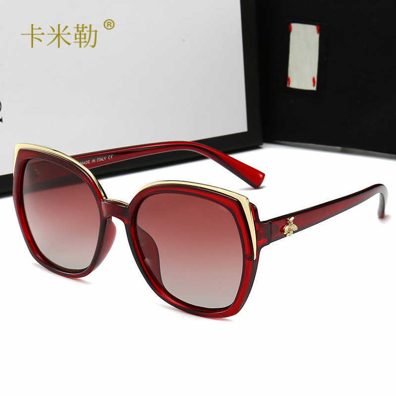 

Wholesale of sunglasses New Polarized Little Bee Fashion Driving Leisure Trend Sunglasses 30002