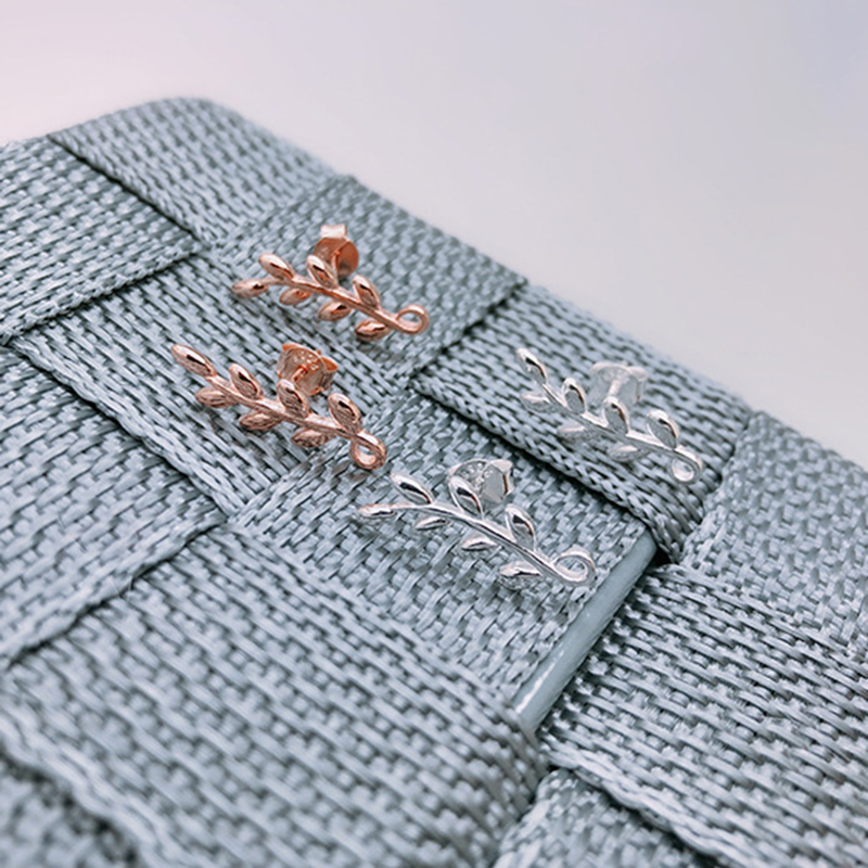 

Sweet olive leaf Earrings climber Heart-shaped silver earrings Classic designer jewelry charms love earring for women man gold rose gold gift earstuds exquisite