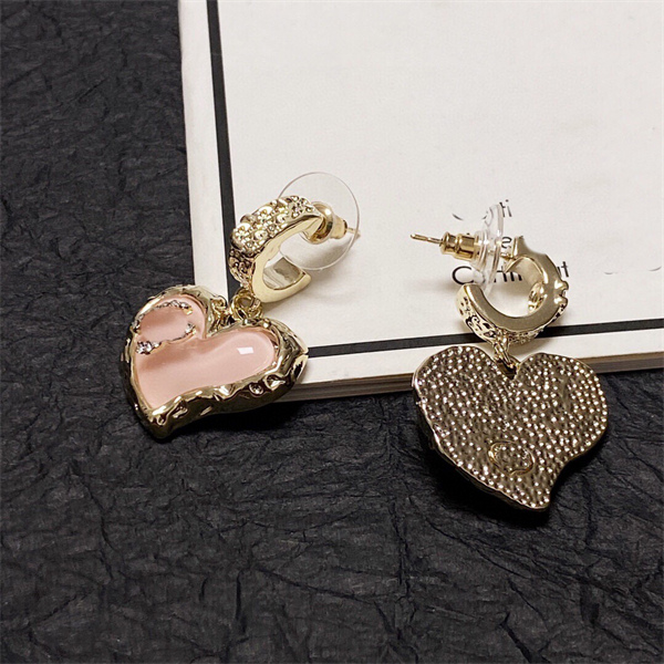 

Latest Earrings ccity Designer Luxury Stud Women Jewelry Gold Earring high-qualit heart-shaped Woman ear ohrring 34545