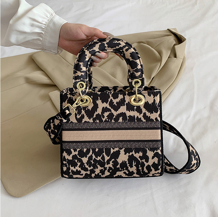 

New Design Handbags 3 colors Lady Crossbody Handbag Fashion Leather Shoulder Bags Luxury Purse Chain Cross Body Di1ord Lattice Women Bag, Pink