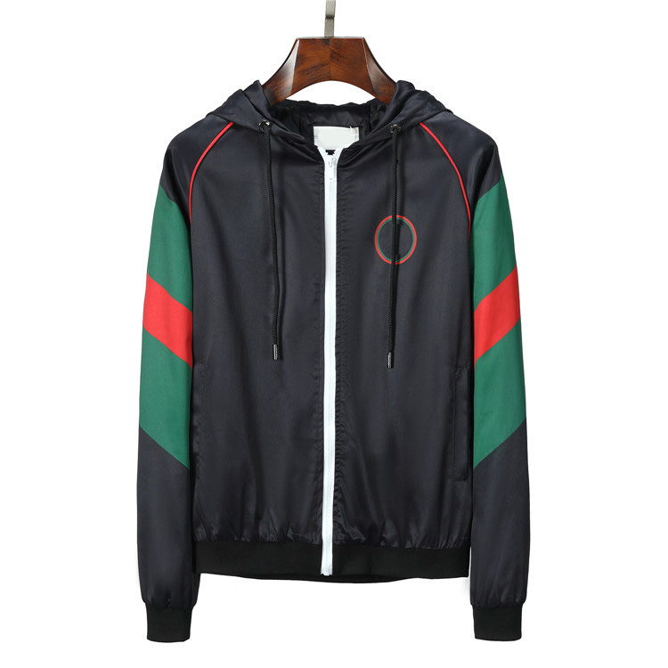 

2023 Designer Mens Jackets Clothing France Sunscreen Bomber jacket Europe and American style Outerwear coat Fashion Casual Street coats