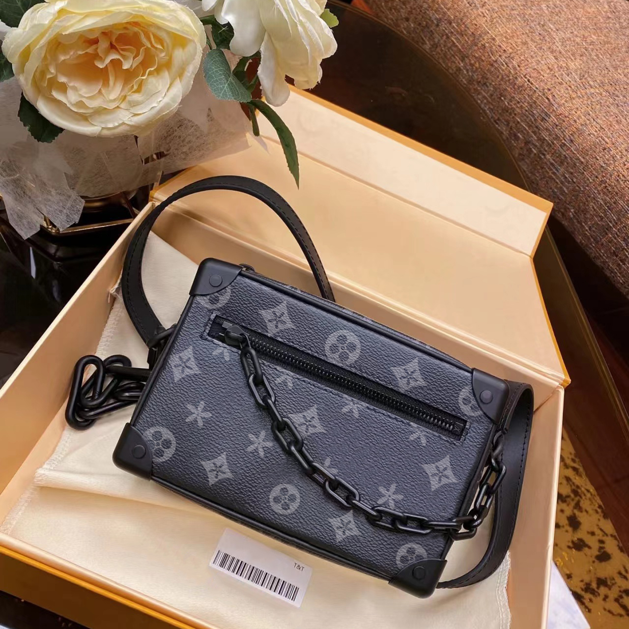 

Top quality Mini soft Designers cosmetic bags M44735 Women totes Wallets clutch cross body Genuine Leather handbag strap mens travel bag Shoulder luggage bags, Mon0gram orange chain