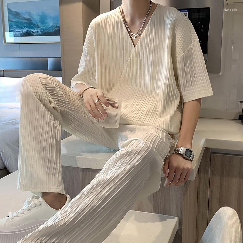 

Men' Tracksuits Summer Ice Silk Sports Suit Male V-neck Short-sleeved T-shirt Trousers Two-piece British Handsome Top Long Pants Sportswear, Black