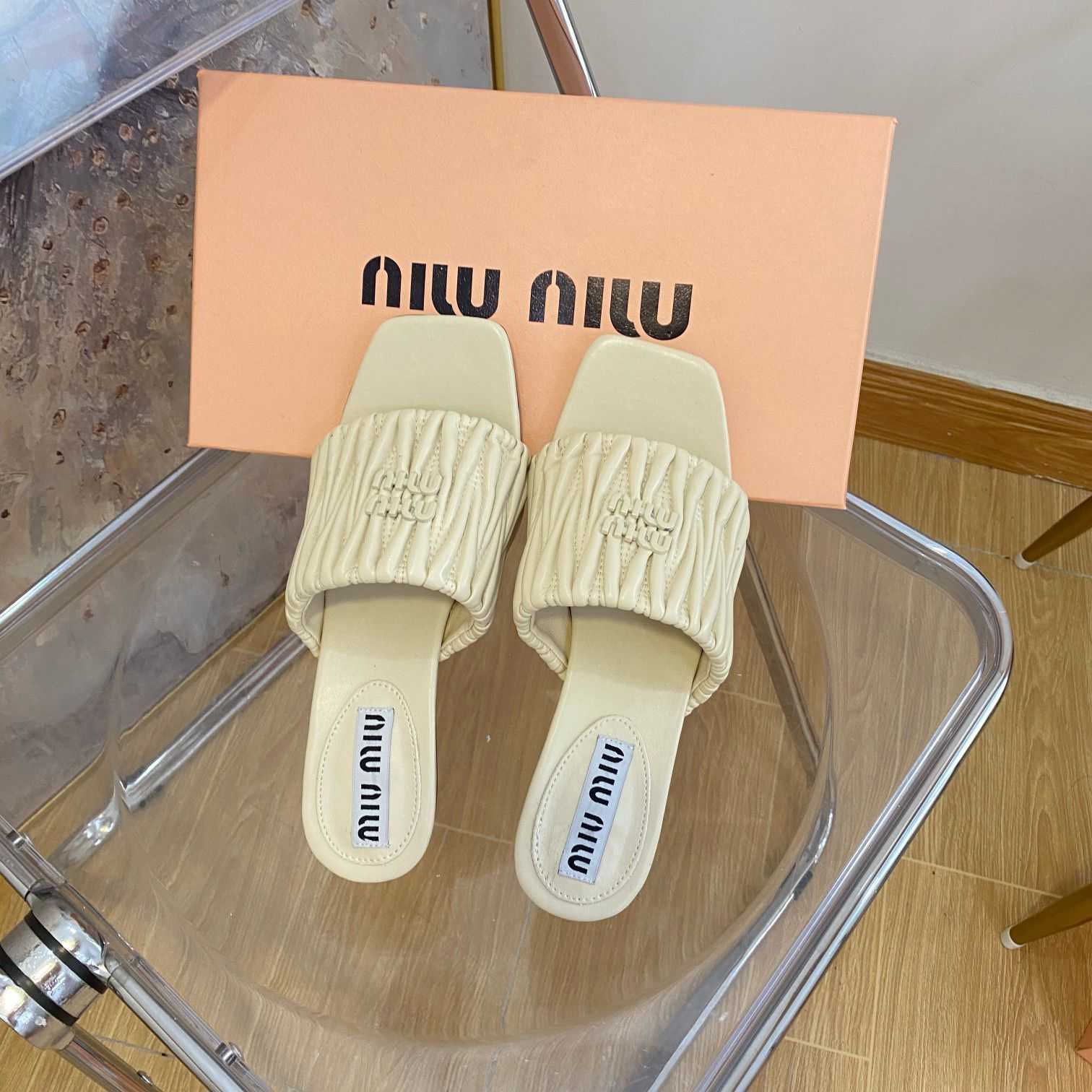 

Beach Shoes Women Slide Designer Sandals High Mius Family Sandal Slippers Women's 2023 New Flat Bottom Open Wearing Fairy Style 1 RFQ2