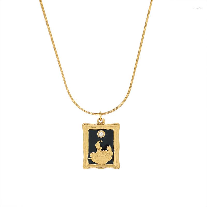 

Chains French Ins Vintage Style Picture Frame Woman Looking At The Stars And Moon Pendant Necklace Faux Pearl Drip Oil Jewellery