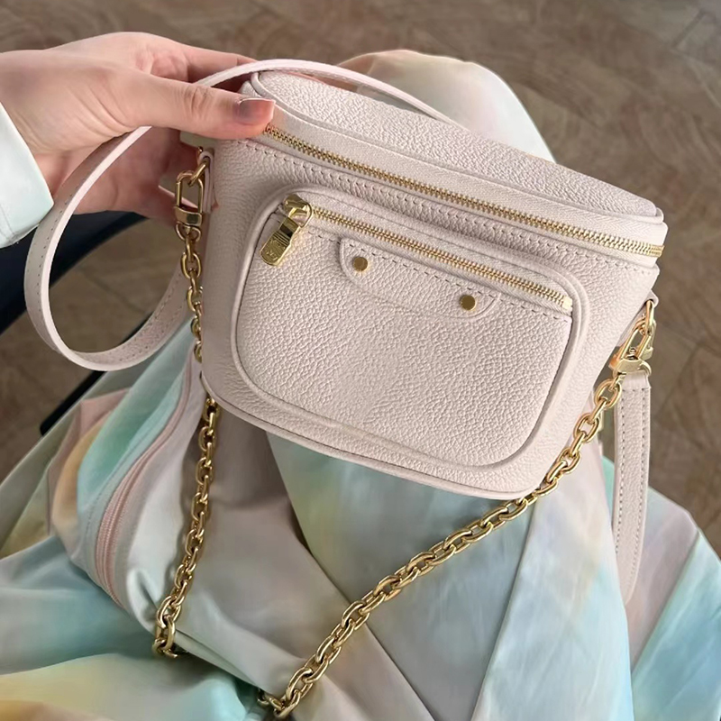 

Designer Shoulder bag Genuine leather Crossbody bag 17CM lady Bumbag Delicate knockoff Women bag With Box YL242, M82208