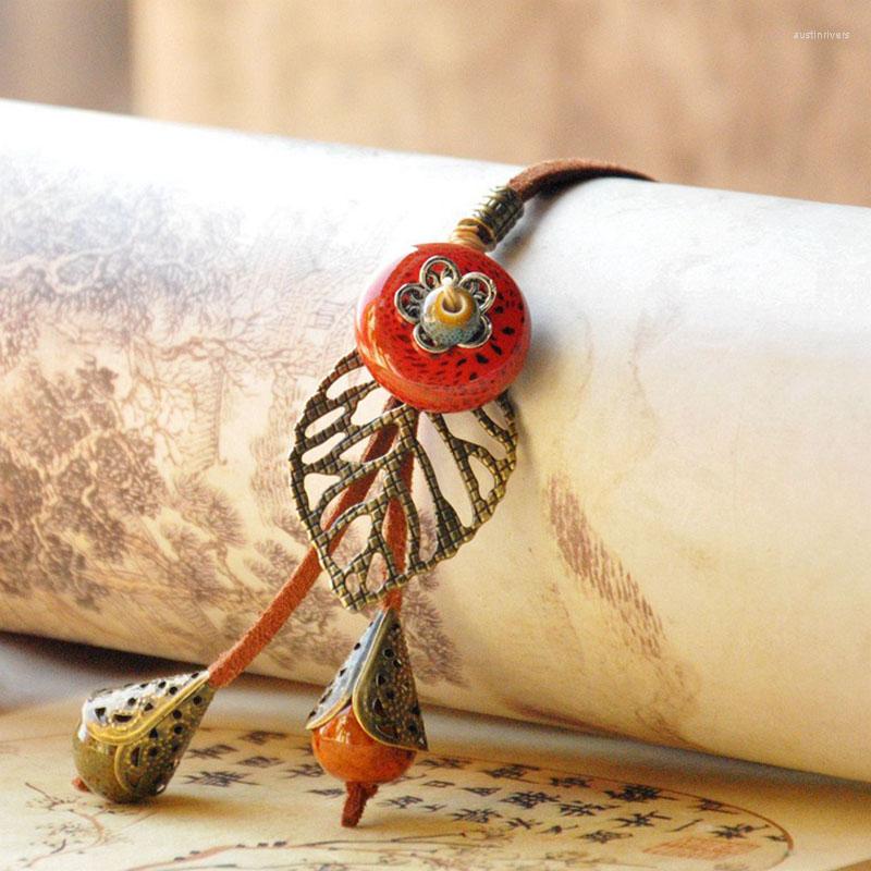 

Chains Leather Necklaces Hollow Leaves Charm Pendants Choker Double Bead Link Chain Waterdrop For Women Jewelry Accessories
