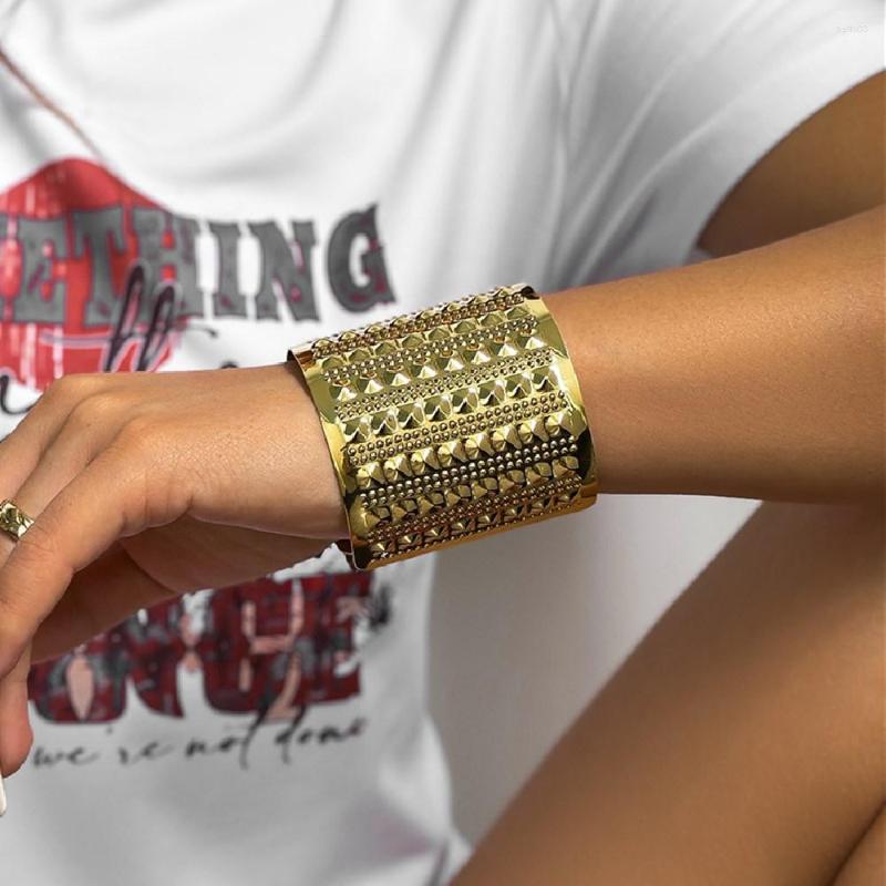 

Bangle Punk Rivets Cuff Bangles Bracelet For Women 2023 Trendy Vintage Round Open Charm Party Statement Jewelry Gifts