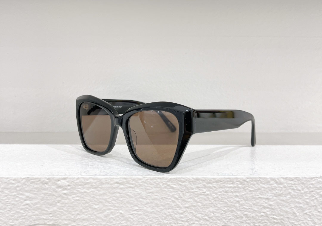 

Men Sunglasses For Women Latest Selling Fashion Sun Glasses Mens Sunglass Gafas De Sol Glass UV400 Lens With Random Matching Box 0273 11