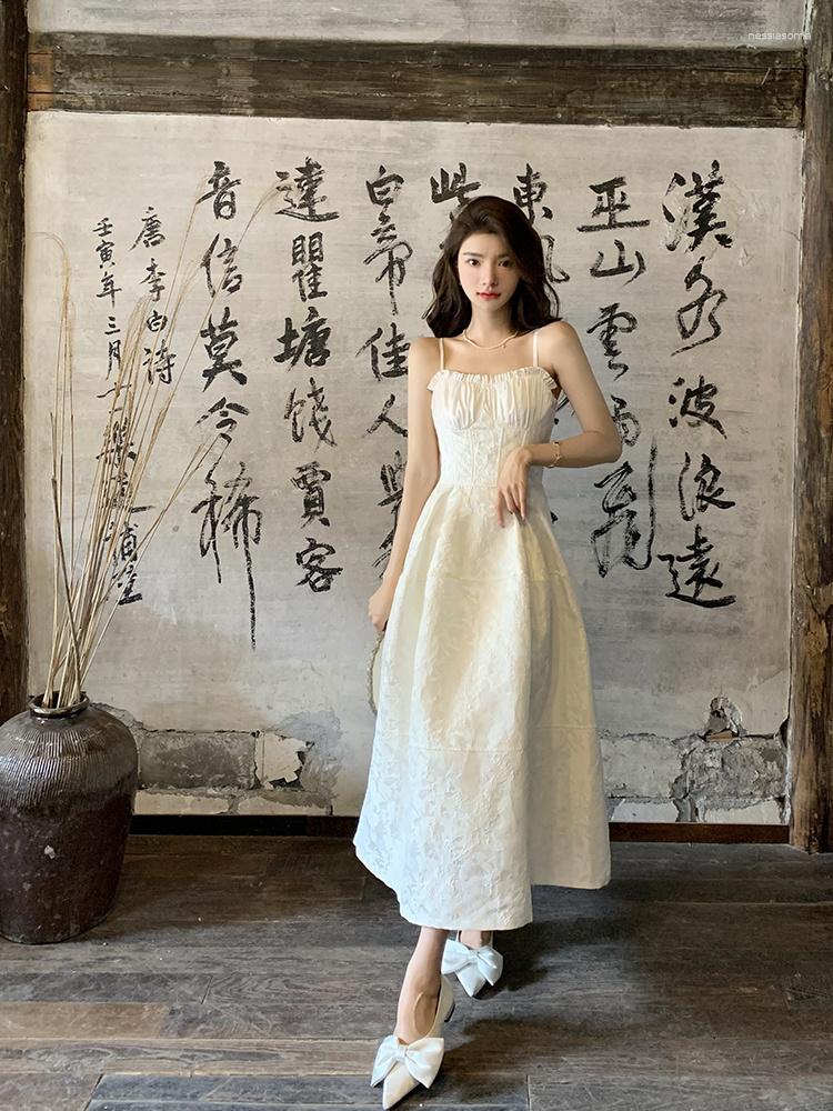 

Casual Dresses Line White Strap Dress For Women' Summer Gentle And High End Sensation Small Design Slim Fit Long