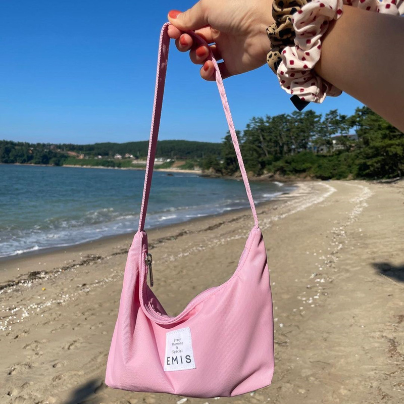 

Shopping Bag Nylon Shoulder Tote Korean Ins Armpit Candy Color Handbag for Girl Zipper Mini Pures Ladies Shopper Hobos Bolsas 230628, Pink