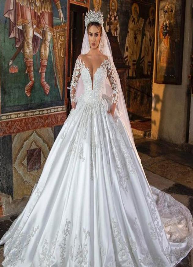

Dubai Ball Gown Wedding Dresses 2021 Bridal Gowns Beading Crystals Plus Size Lace Appliqued Brides Marriage Dress Custom Made1272184, Dark red