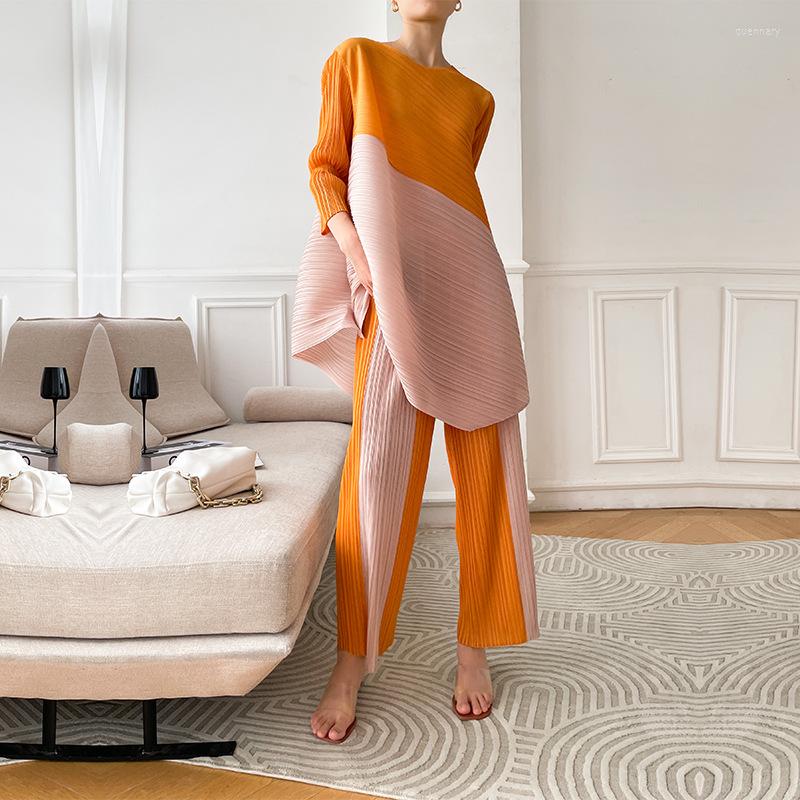 

Women's T Shirts YUDX 2023 Miyake Pleated Suit Autumn Fashion Design Sense Neck Color Matching Top Wide Leg Pants Loose Two-piece Set For, Picture color2