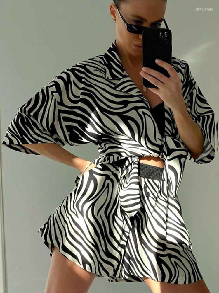 

Women' Tracksuits Jyate Summer Short Sleeve Shirts 2 Pieces Set Fashion Casual Zebra Print Women Suits Elegant Loose High Waist Shorts Sets, Black