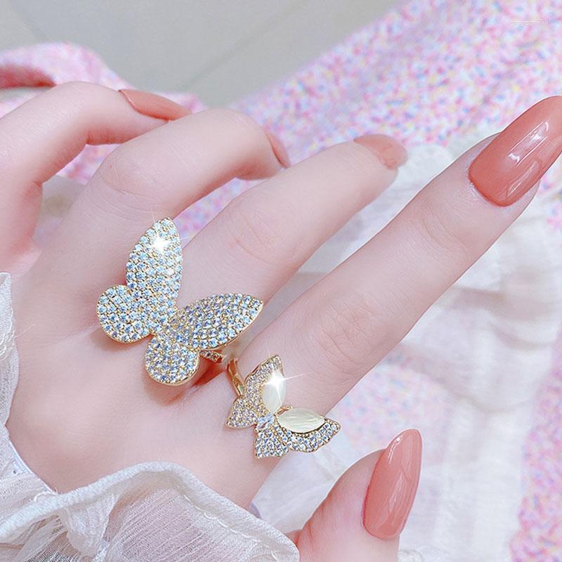

Cluster Rings Shine Zircon Luxury Butterfly Ring Exquisite Bling Fine Jewelry For Women Wedding Glamour Engagement Gift