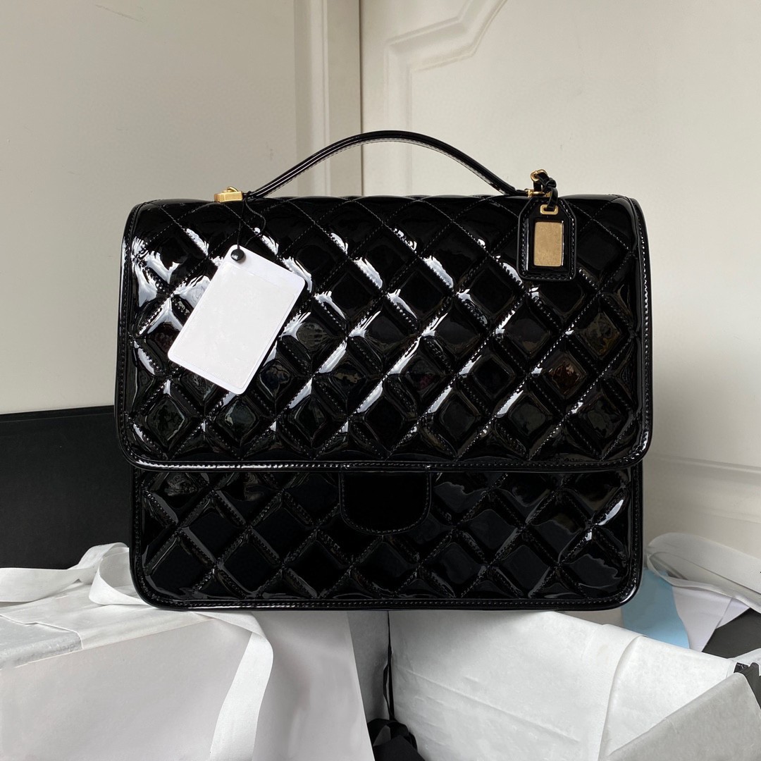 

AS3662 new women's backpack high-end quality patent leather handbag bag space is very large practical super real giant sweet cool and retro, Black