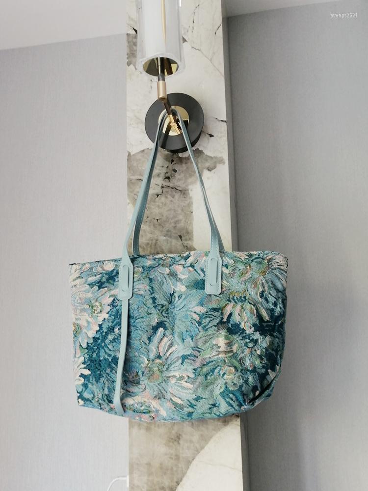 

Evening Bags Fashion Tote 2023 In Shoulder Painting Embroidery Handbags Luxury Designer Brand Canvas For Women High Capacity Purse, Yellow