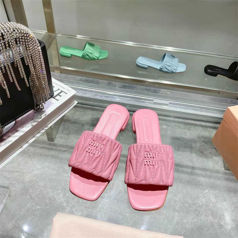 

Family Designer Mius Slide Beach Sandals Shoes Women Slippers Sheepskin Extra Wear Fashion Fairy Flat Bottom Heel Square High C3DO