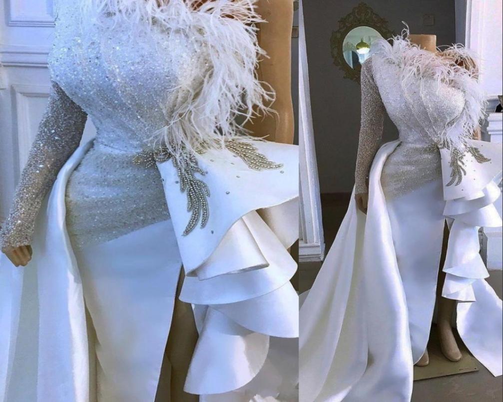 

2022 Arabic Aso Ebi Sparkly Sexy Evening Dresses One Shoulder Crystals Beads Feather Split Ruffles Prom Dress Sheath Formal Party 3723101, White