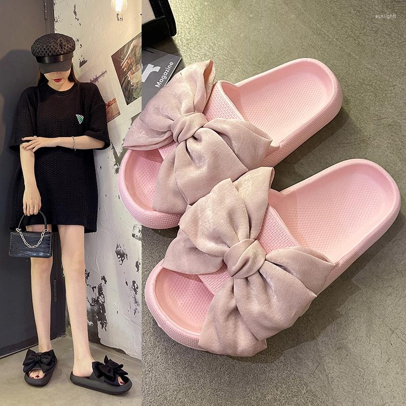 

Slippers Shoes Woman 2023 Woman's Low Shale Female Beach Luxury Slides Flat Sabot Summer Designer PU Rome Fashion Rubber