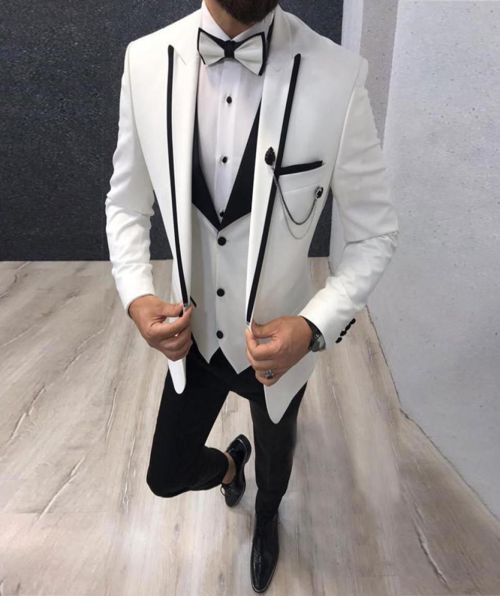

Latest White Wedding Tuxedos Groom Wear Peaked Lapel Slim Fit Blazer Tailor MadeThree Piece Men Suits Jacket Vest Coat Pants Party3074883, Sliver