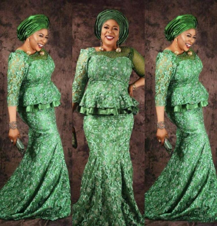 

Plus Size Green Lace Prom Dresses South African Beading Sheer Neck Long Sleeves Evening Gowns Aso Ebi Saudi Arabia Formal Party Dr4344944, Same as picture