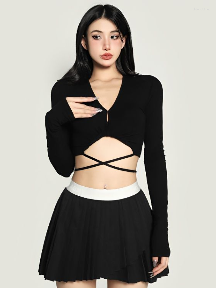 

Women' T Shirts Y2k Aesthetic Slim Sexy Long Sleeve Basic T-shirts Korean Fashion V Neck Hollow Out Cropped Tops Women Bandage All Match, Black