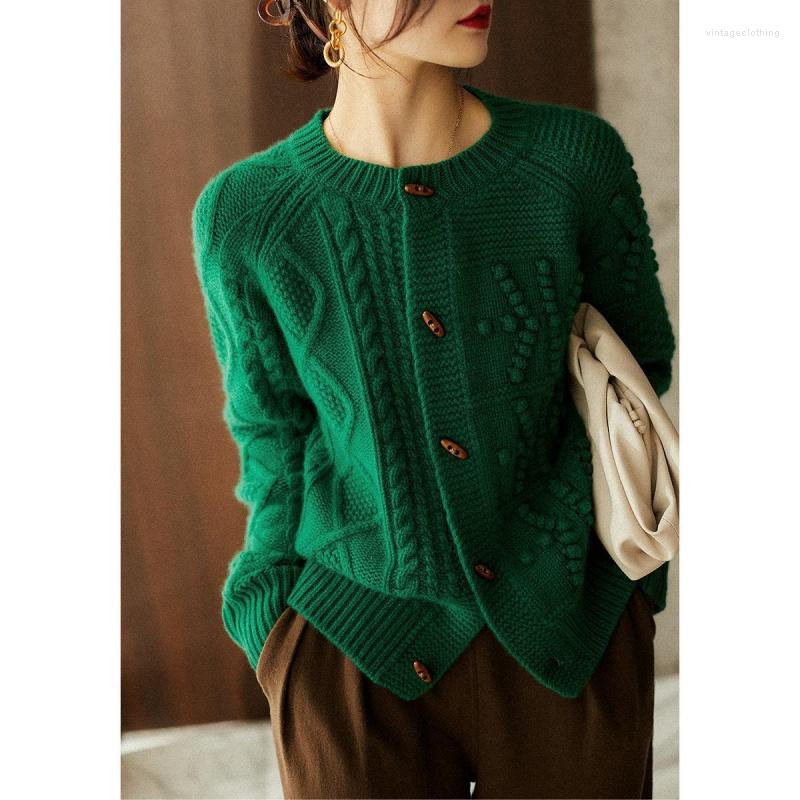 

Women's Knits Idle Style Autumn Clothing Horn Button Twist Rhombus Solid Color Sweater Cardigan Thick, Green