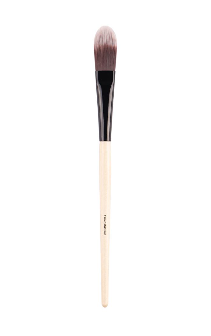 

BB FOUNDATION BRUSH Quality Cosmetiics Makeup Brushes Blender Wood Handle6188516