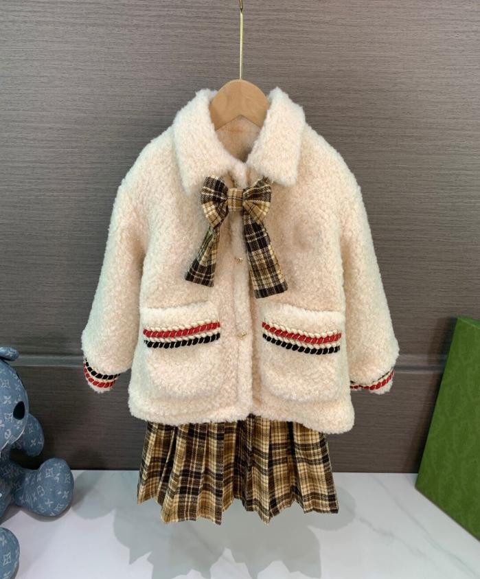 

Kids Fashion Sweaters Boys Girls Unisex Baby Pullover Autumn Winter Sweatshirts Children Keep Warm Letter Printed Sweater zdlg11233081275, Red