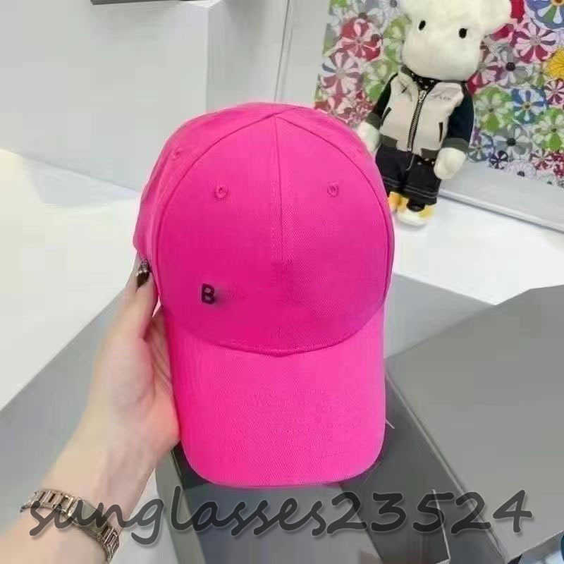 

Designer Men Women Classic baseball cap Snapback cap Outdoor adjustable visor Super high quality multi-color Pink hat with black embroidery Hot Sale