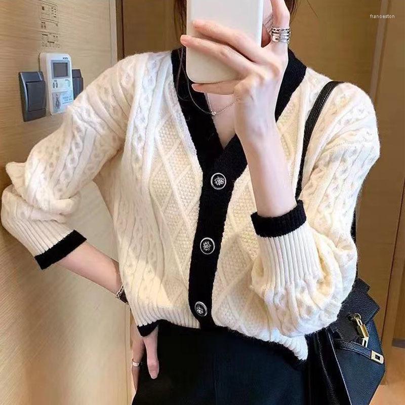 

Women's Knits Knitwears Women Sweater Female Coat Loose Color Of Autumn Wear V-neck Knitting Cardigan Long-sleeved, Black - white