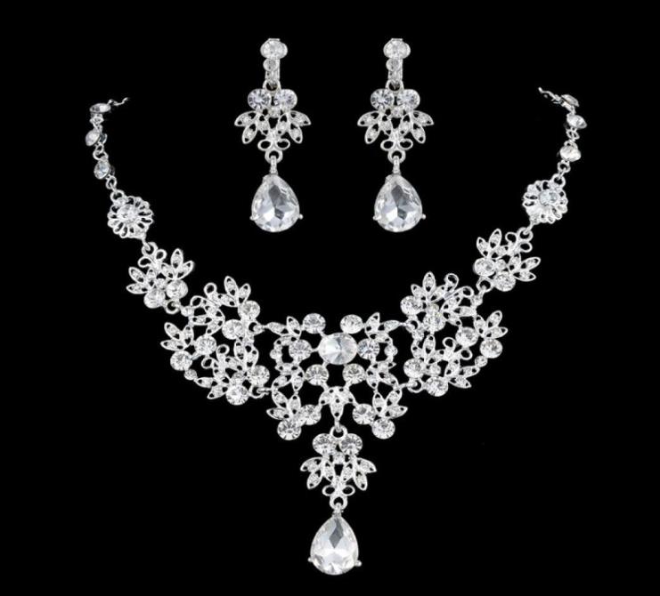

Luxury Flower Rhinestones Bridal Jewelry Sets 4 Colors Crystals Wedding Necklaces And Earrings For Bride Prom Evening Party Access5992827