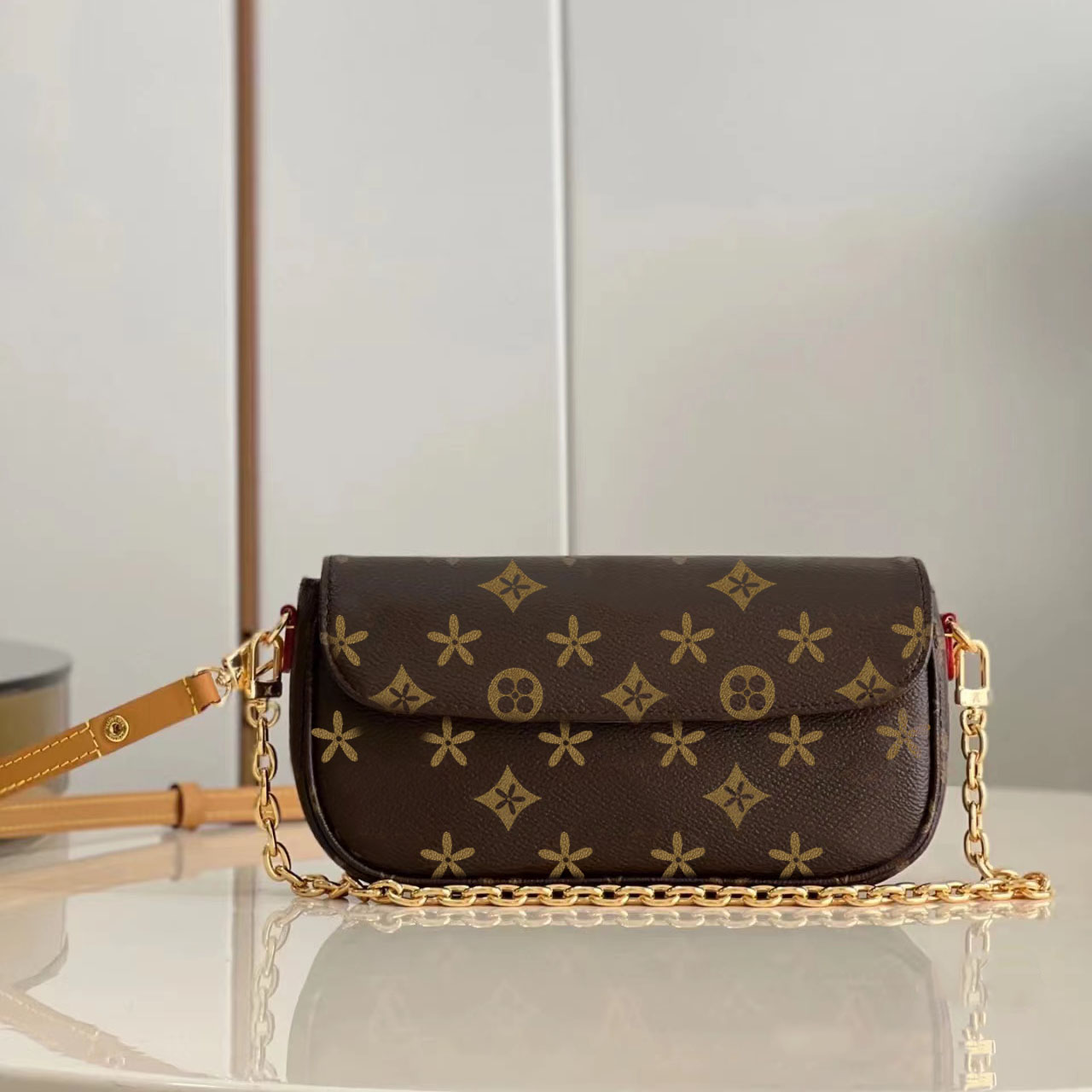 

Fashion M81911 M82210 handbag pochette baguette bags wallet on chain ivy Womens cowhide clutch Hobo cross body totes Shoulder purses Designer flap bag mens Beach bag, Black embossed