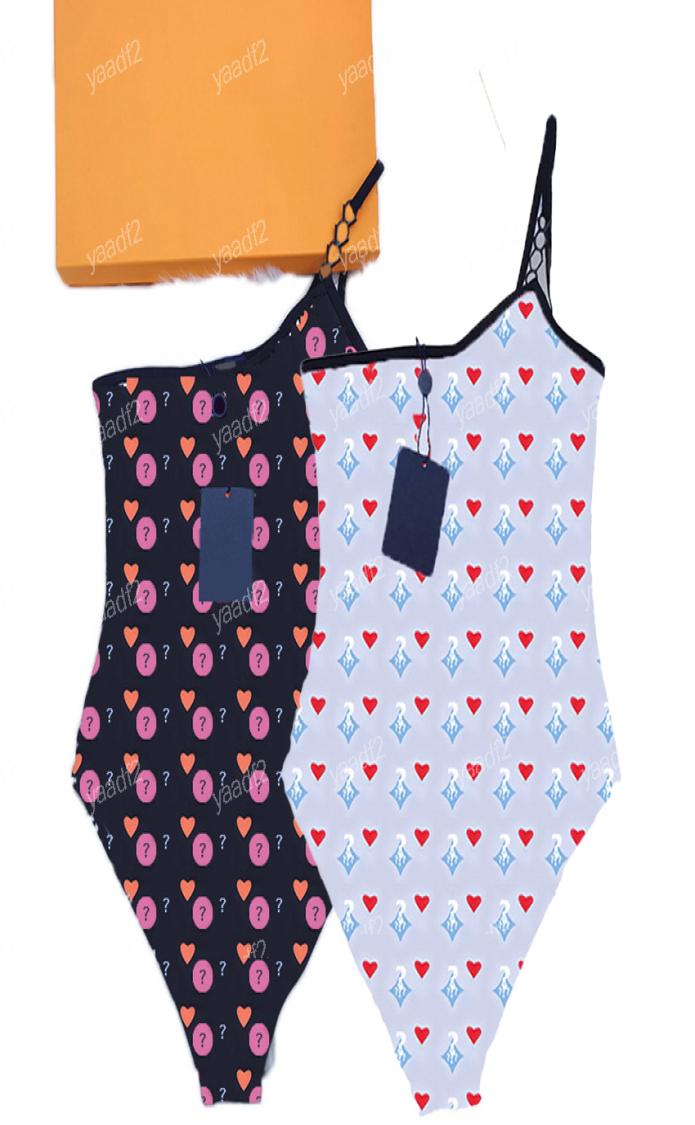 

Vintage Letters Blossom Swimsuit Womens Sexy Shoulder Padded Backless Swimwear Summer One Piece Beach Comfortable Bathing Suit Swi9414699