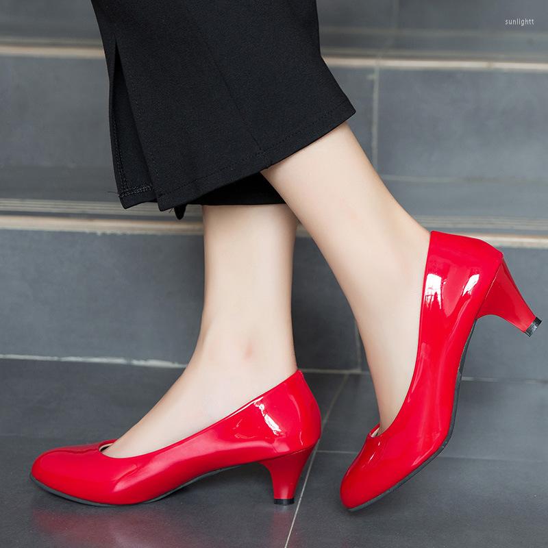 

Dress Shoes Patent Leather Kitten Heels Bride Wedding Red Pump Black And White Women Fashion Ladies, Beige