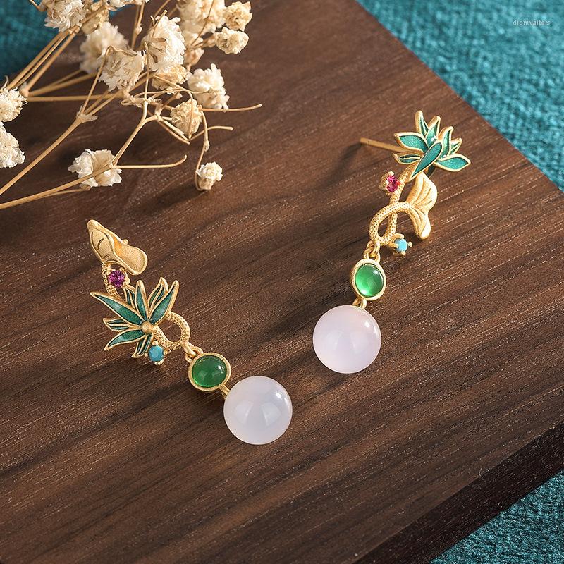 

Stud Earrings Exquisite Simulated Jade Fashion Flower Statement For Womenn Party Wedding Female Jewelry Gift
