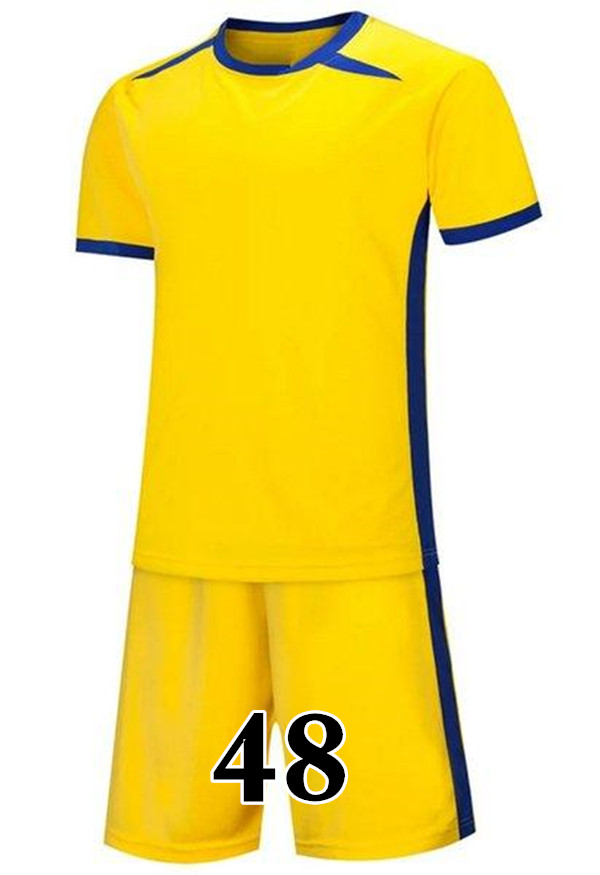 2023 T-shirt à travers le maillot de football de yoga pour les couleurs unies Femmes Mode Tenue de plein air Yogas Tanks Sports Running Gym Sécha