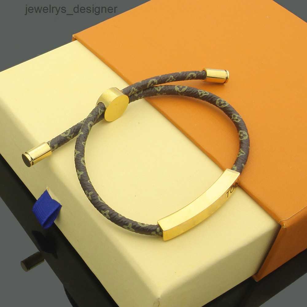 Designer Jewelry High-end quality luxury charm bracelets 18k gold letter V Presbyopia leather block bangles for mens womens bijoux cjewelers Origina