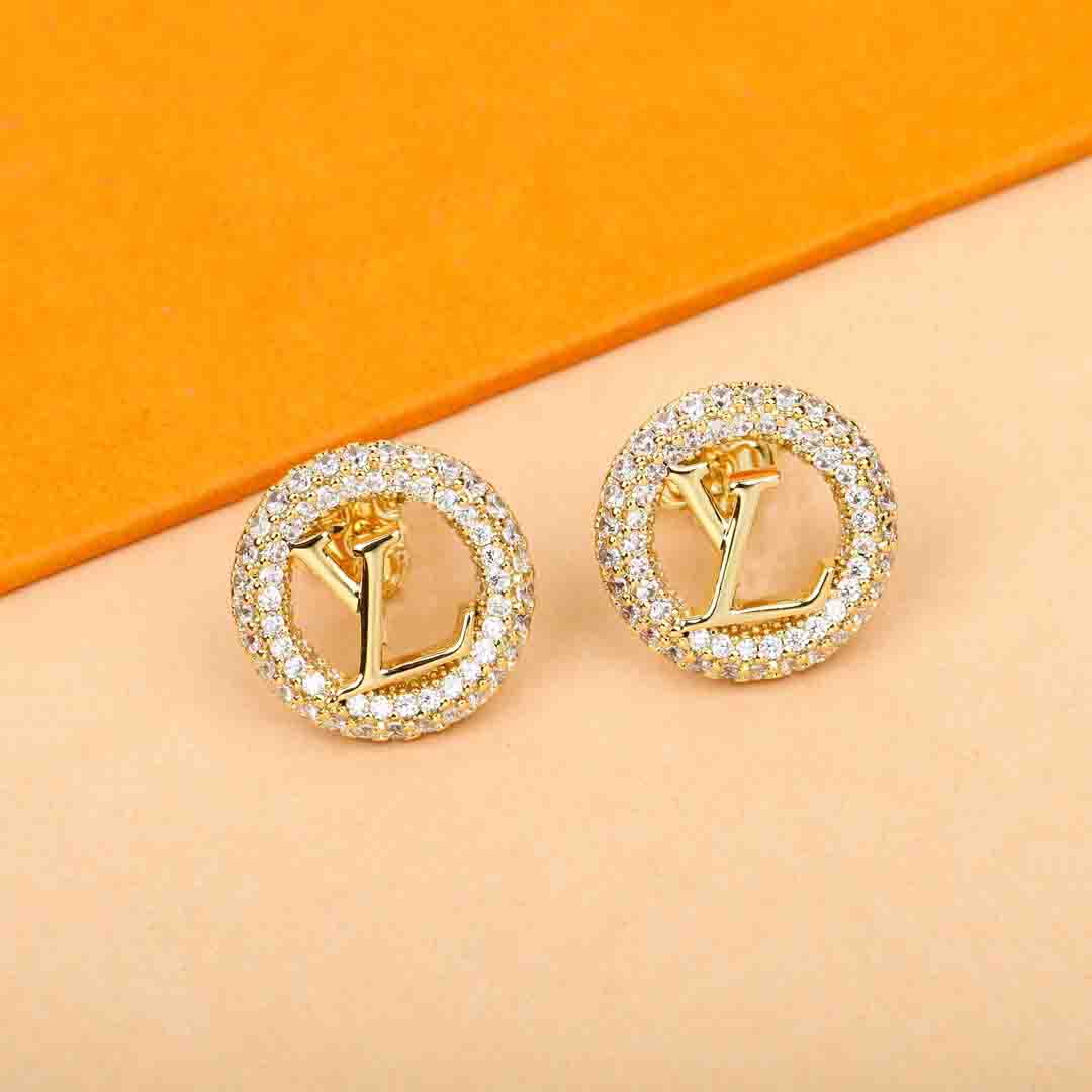 2023 Luxury quality round shape Charm stud earring with diamond and words design in two colors plated have stamp box PS4542A