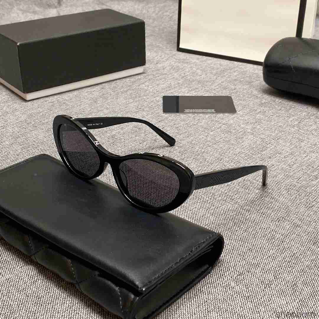 CC new Luxury designer sunglasses for women and men sunglasses Large frame square Sunglasses CH Brand Outdoor Fashion sunglasses Big face Appears-image-907356546