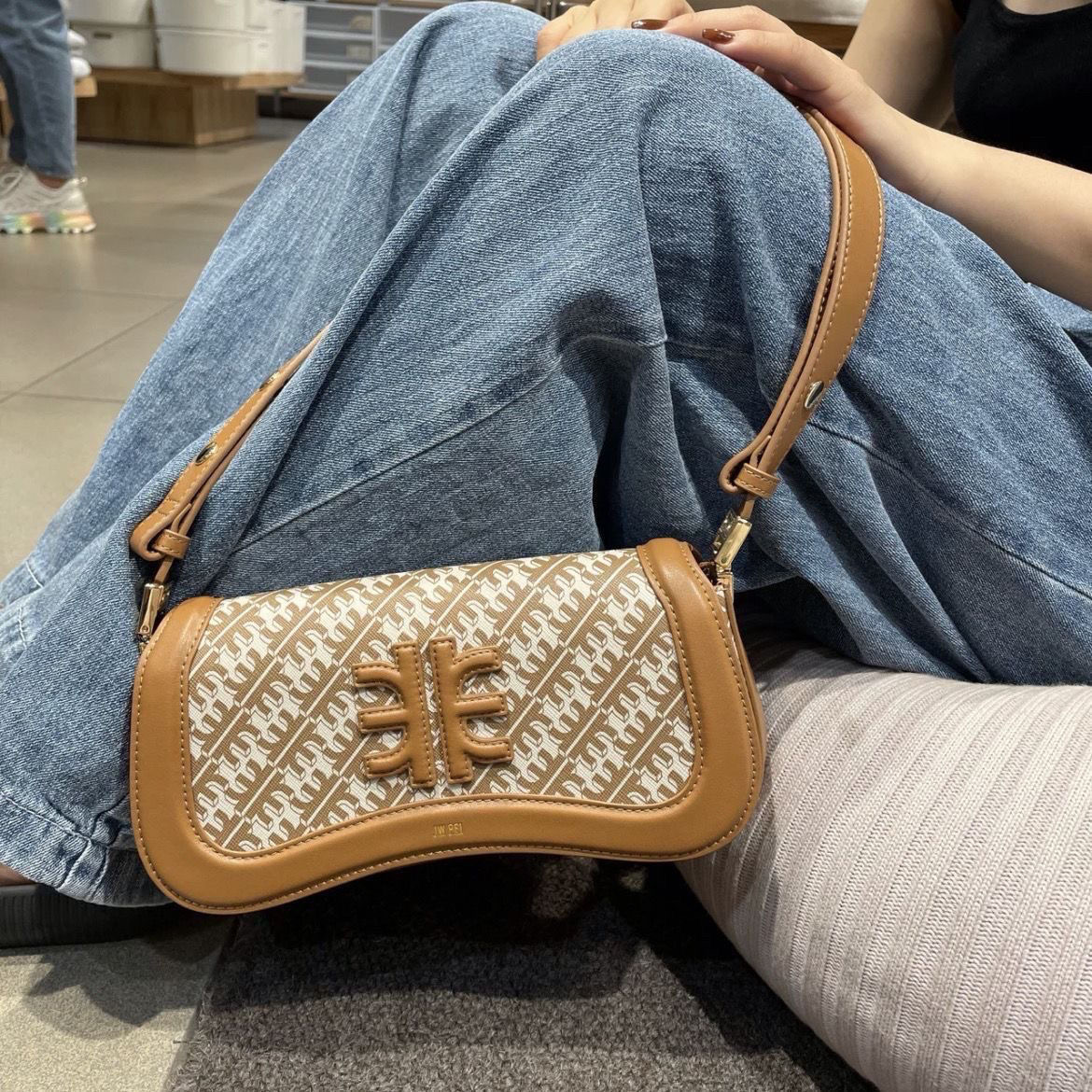 top quality JW PEI White 10a designer bag fashion handbag tote armpit bags Womens underarm luxury bag mens Genuine Leather purse canvas crossbody